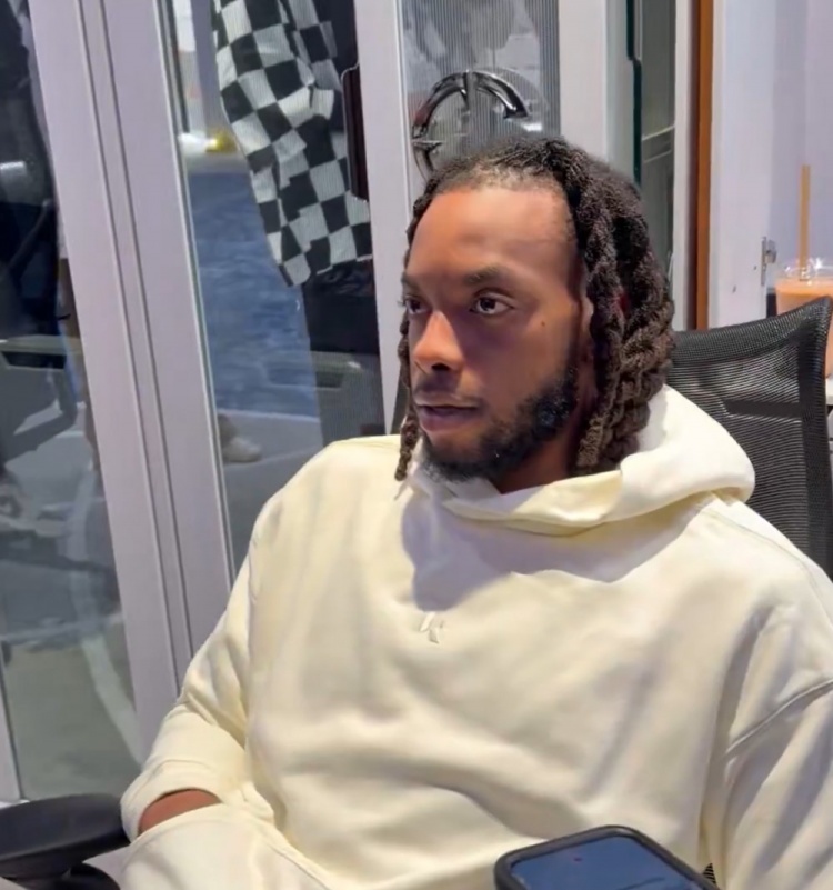 虎扑篮球-附加赛对库里！加兰：对阵从小仰慕的偶像让人兴奋 但目标是赢球